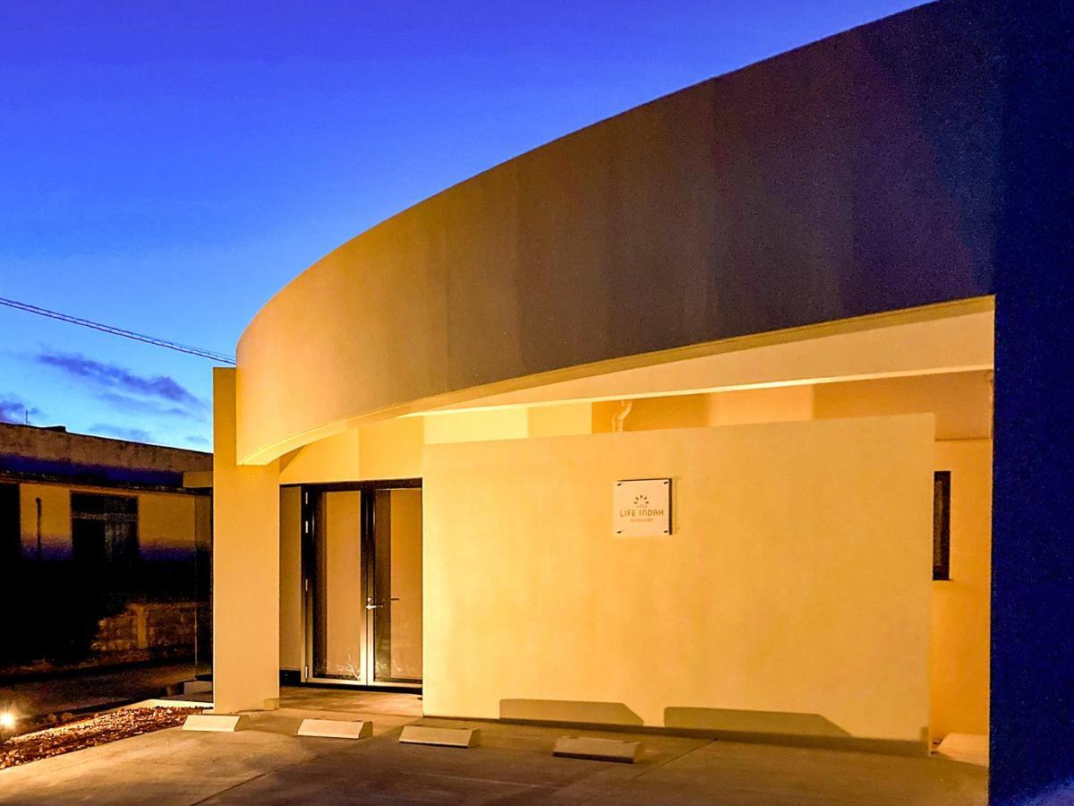Villa Life Indah Sumuide Nago Exterior foto